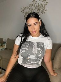 T-shirt controversy T-shirt controversy